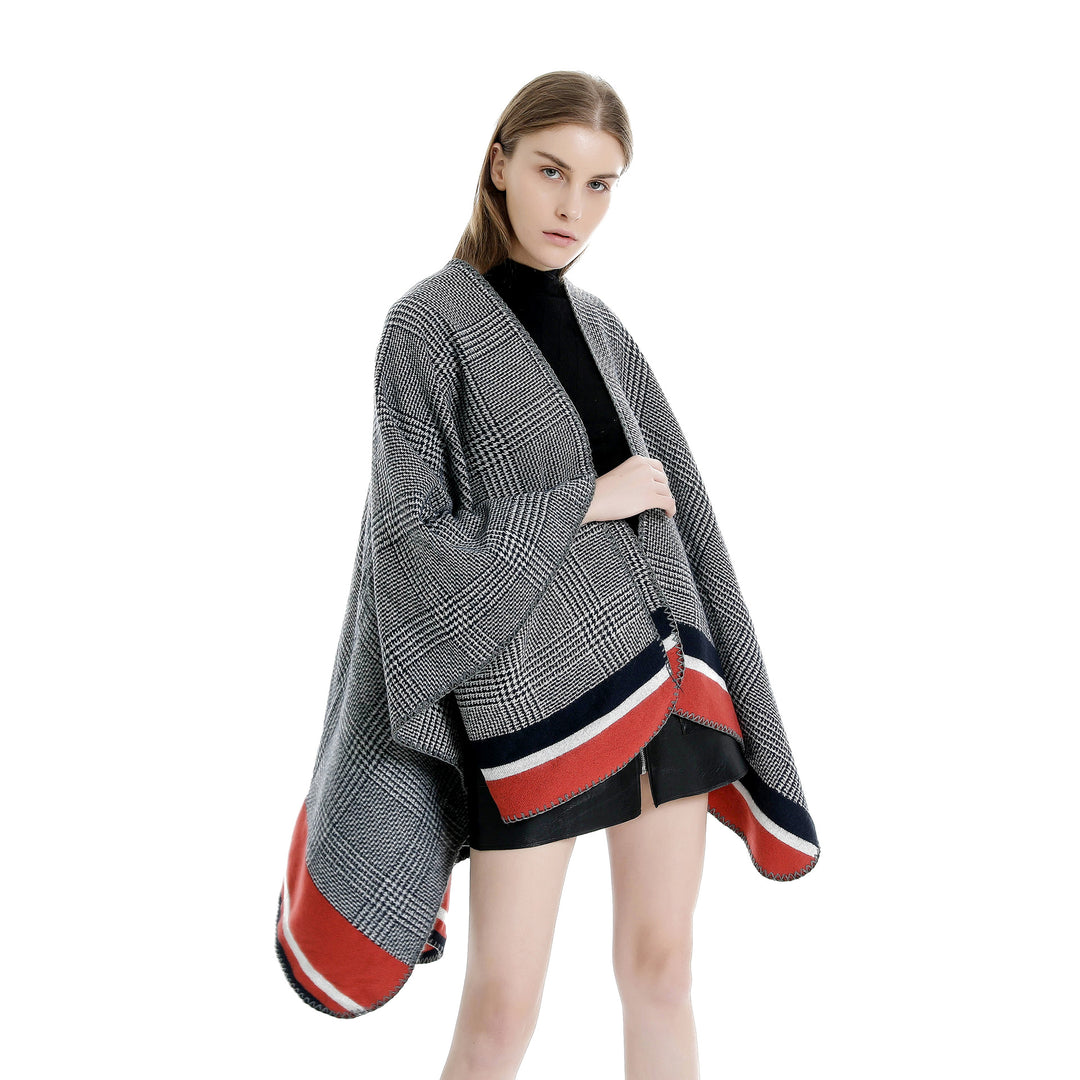 Damen Oversize-Ruana aus Wollmix mit Karojacquard und farbigem Streifenrand Shop Nory