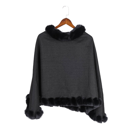 Damen Fein gestrickter Ruana-Poncho mit Kunstfellbesatz und asymmetrischem Saum Shop Nory