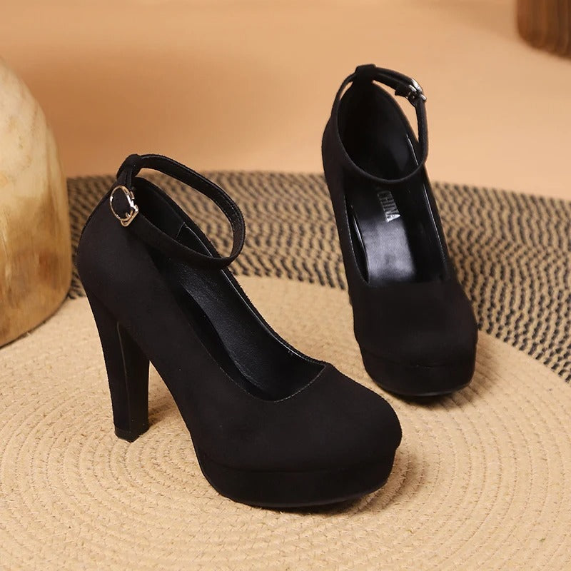 Elegante und Verführerische Hochhackige Schuhe
