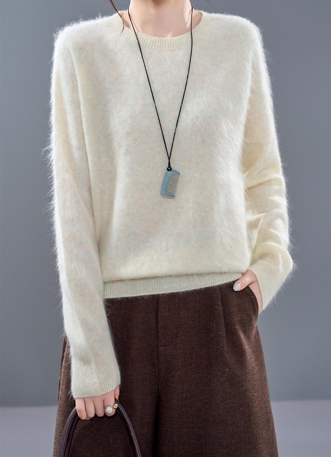 Damen-Strickpullover aus Wollmischung mit V-Ausschnitt