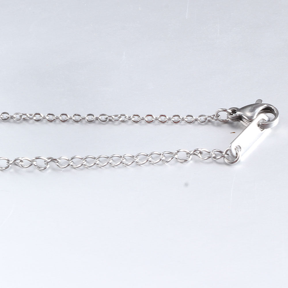 Damen Halskette mit graviertem Kreuz und eingefasstem Zirkonia Shop Nory
