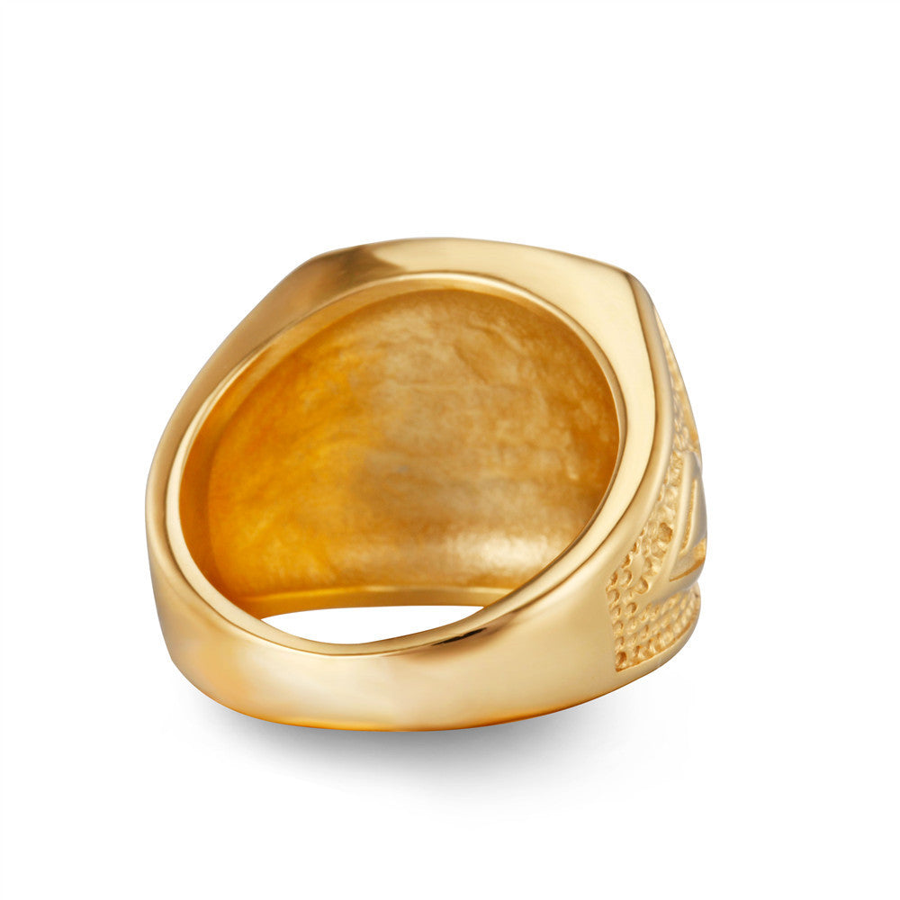 Herrenring mit kunstvoller Gravur und funkelnden Zirkonia Shop Nory