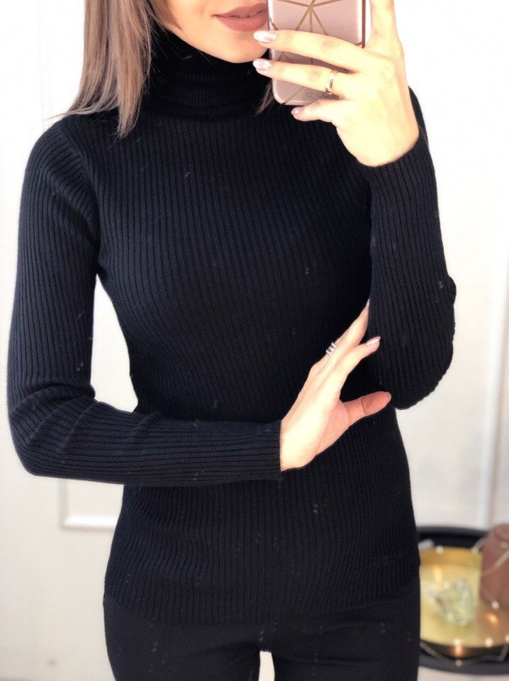 Damen Rollkragenpullover aus feinem Rippstrick