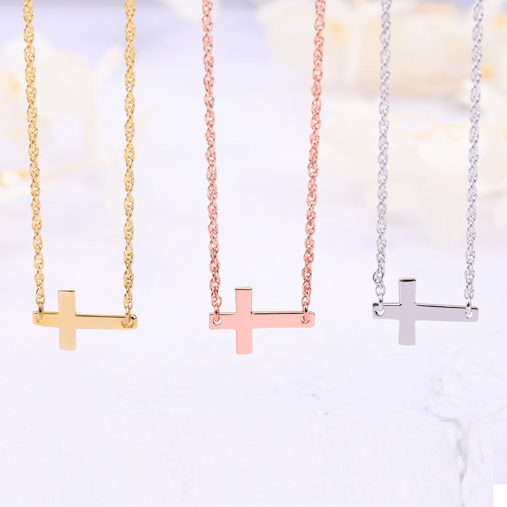 Damen Halskette mit elegantem Kreuz-Anhänger und zartem Design Shop Nory