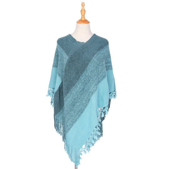 Damen Strick‑Ruana‑Poncho mit V‑Ausschnitt, asymmetrischem Zipfel und gehäkelten Fransen Shop Nory