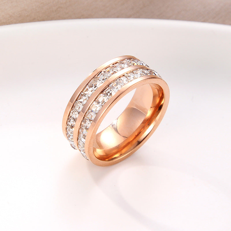 Damen luxuriöser Ring mit funkelnden Zirkonia-Steinen Shop Nory