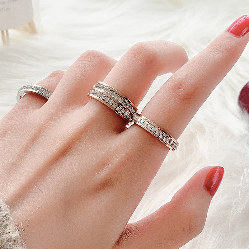 Damen luxuriöser Ring mit funkelnden Zirkonia-Steinen Shop Nory
