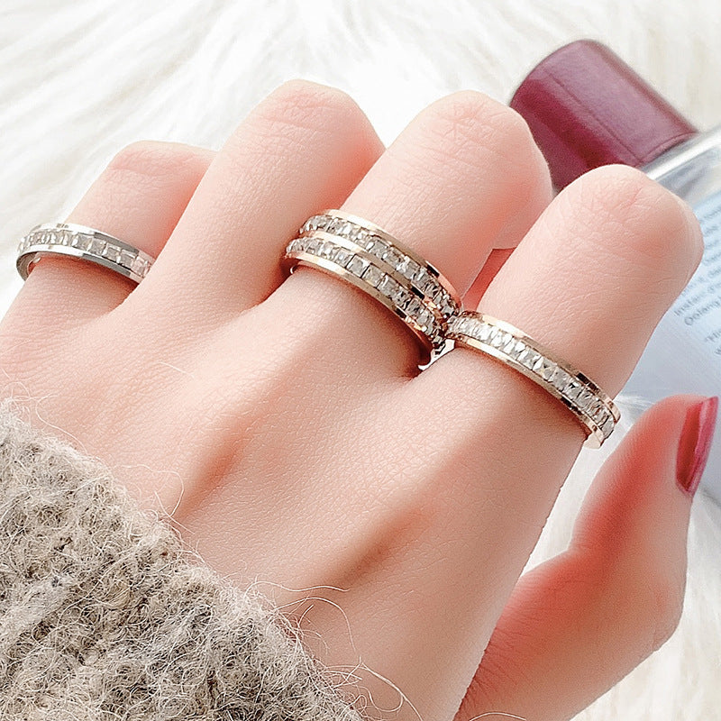 Damen luxuriöser Ring mit funkelnden Zirkonia-Steinen Shop Nory
