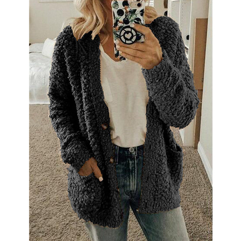 Damen nan locker geschnittener Teddy-Flausch-Cardigan mit dezenter Knopfleiste und aufgesetzten Eingrifftaschen Shop Nory
