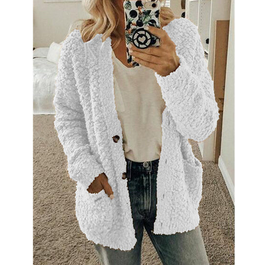 Damen nan locker geschnittener Teddy-Flausch-Cardigan mit dezenter Knopfleiste und aufgesetzten Eingrifftaschen Shop Nory