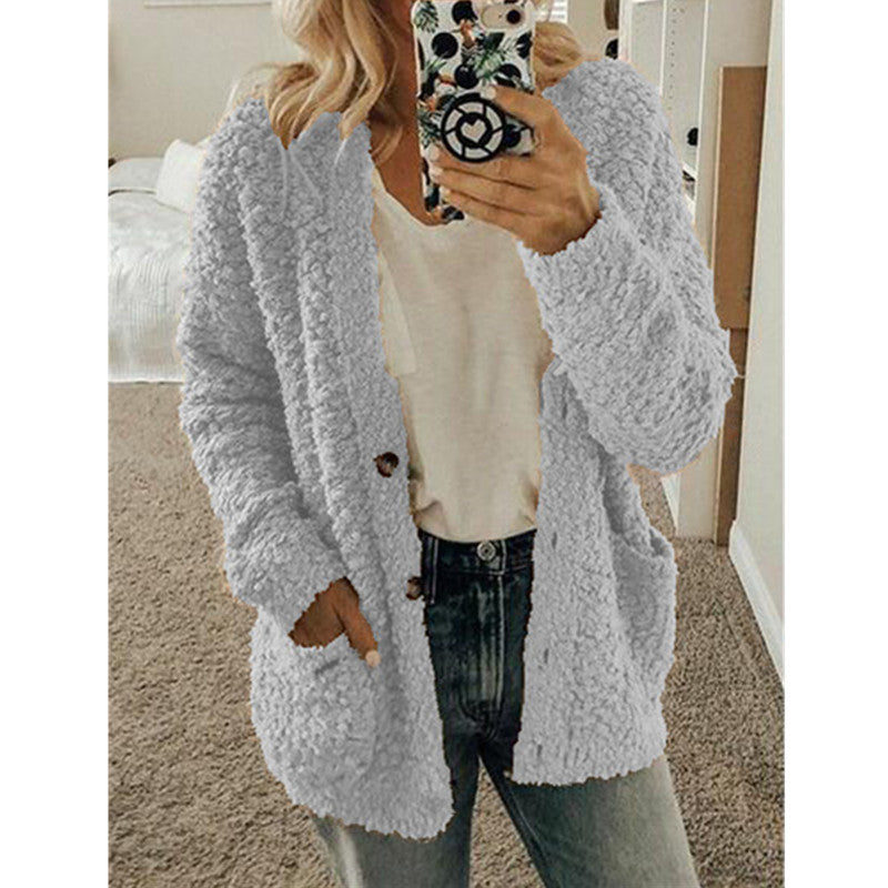 Damen nan locker geschnittener Teddy-Flausch-Cardigan mit dezenter Knopfleiste und aufgesetzten Eingrifftaschen Shop Nory