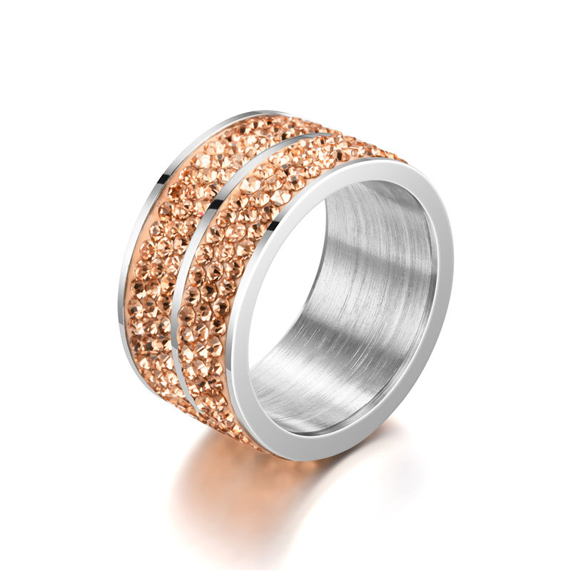Herren Ring mit funkelnden Zirkonia-Akzenten und glänzender Edelstahl-Oberfläche Shop Nory