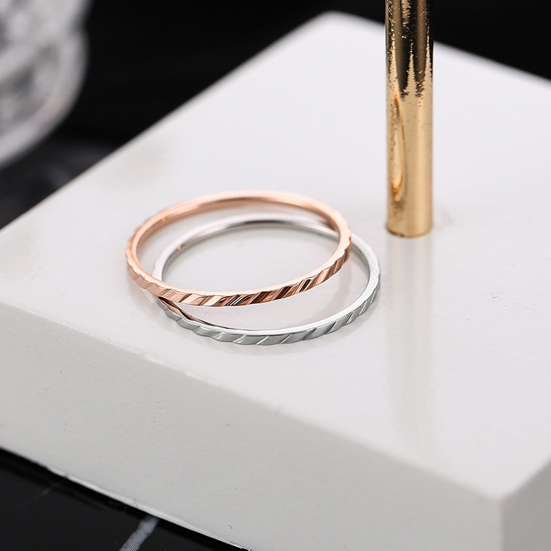 Damen Feiner Ring mit gewelltem Design Shop Nory