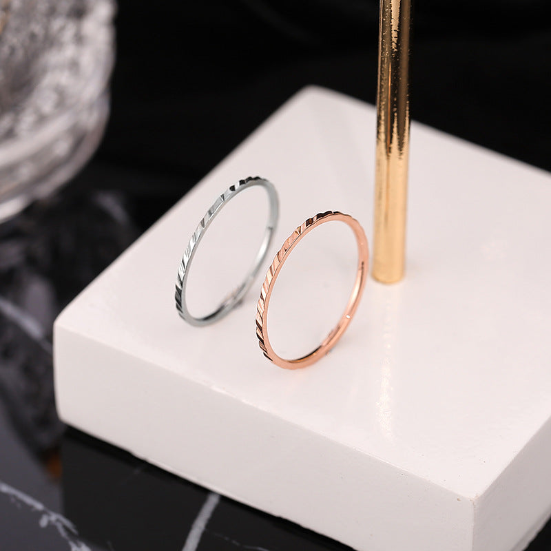 Damen Feiner Ring mit gewelltem Design Shop Nory