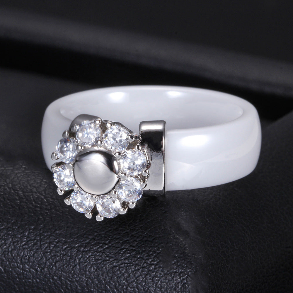 Damen Ring mit floralem Kristallmotiv Shop Nory