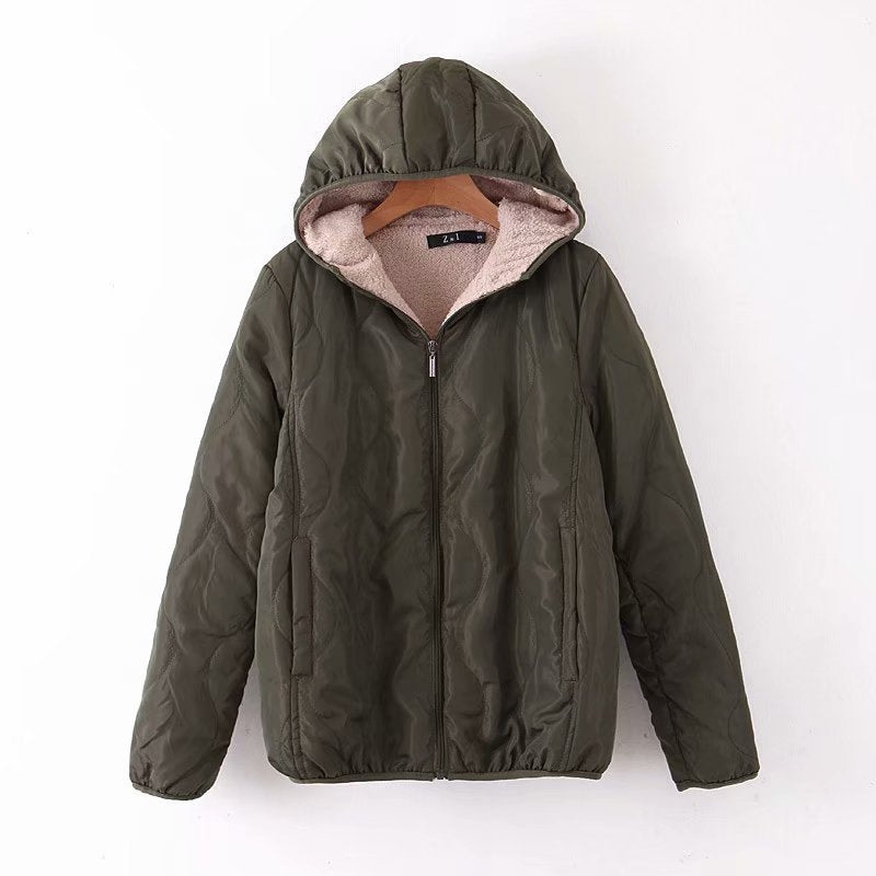 Damen gepolsterte Kapuzenjacke mit Teddyfutter und Wellensteppung Shop Nory