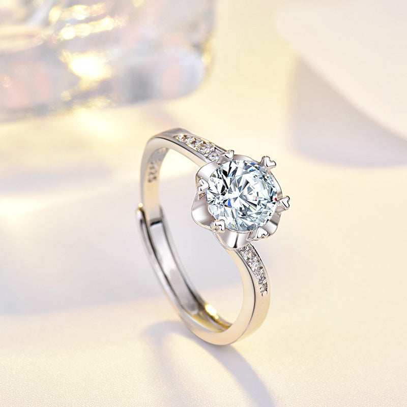 Damen Verlobungsring mit elegantem Zirkonia-Besatz und herzförmiger Fassung Shop Nory