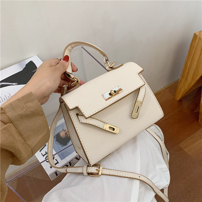 Eine Seitliche Schultertasche Im Western-Stil