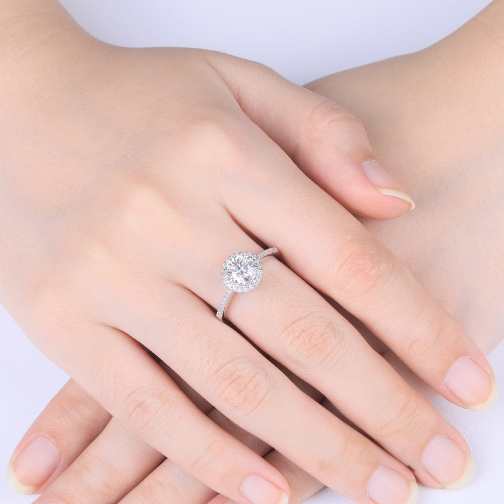 Damen Hochwertiger Verlobungsring mit rundem Solitär und funkelndem Zirkonia-Besatz Shop Nory