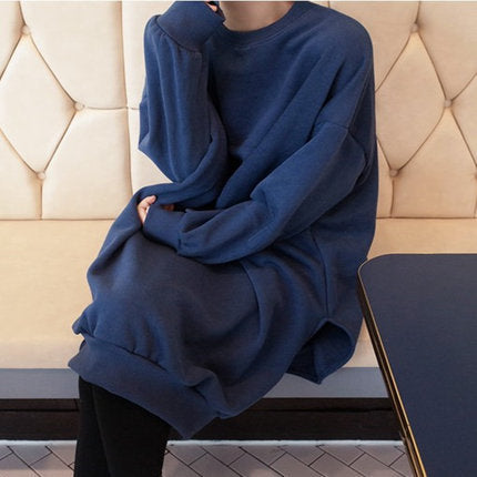 Damen Oversized-Sweatkleid mit gerippten Bündchen, Rundhalsausschnitt und verlängertem Rückensaum Shop Nory