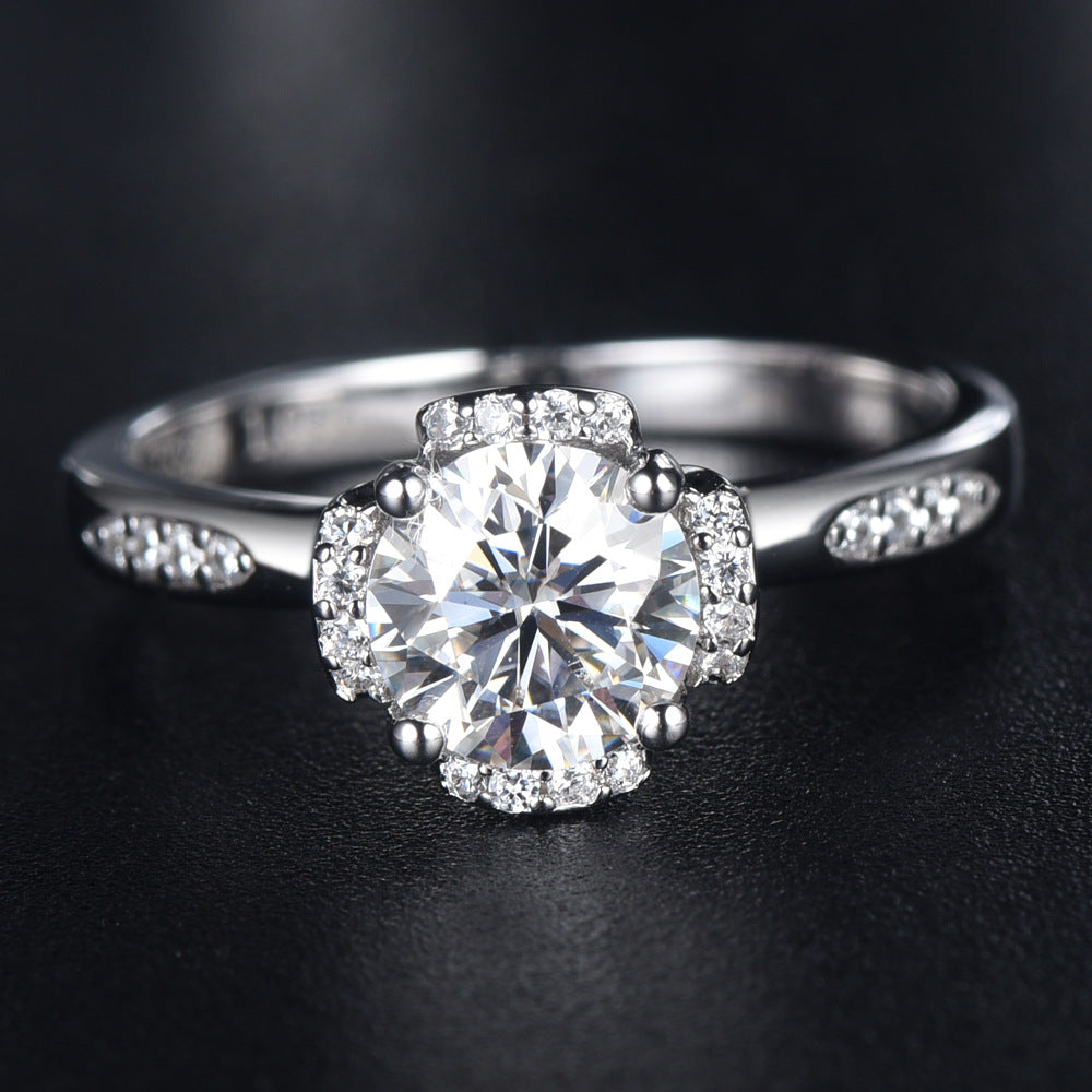 Damen Ring mit funkelndem Solitär und kunstvollem Zirkonia-Besatz Shop Nory