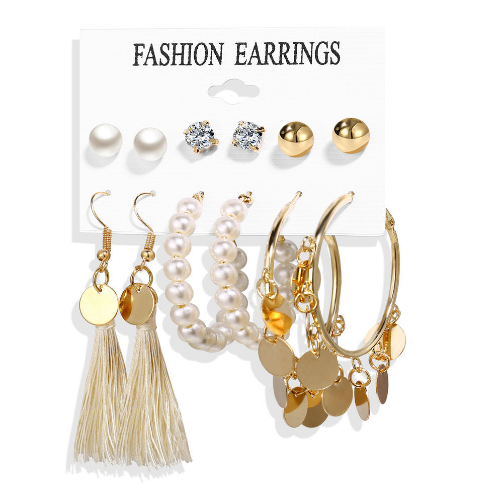 Damen Ohrstecker-Set mit variierenden Designs und einzigartigen Details Shop Nory
