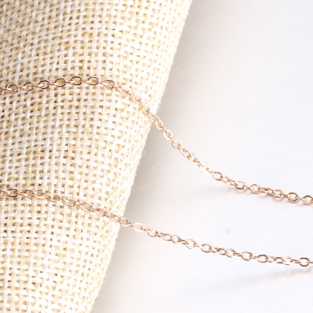 Damen Halskette mit geometrischem Anhänger und feiner Gliederkette Shop Nory
