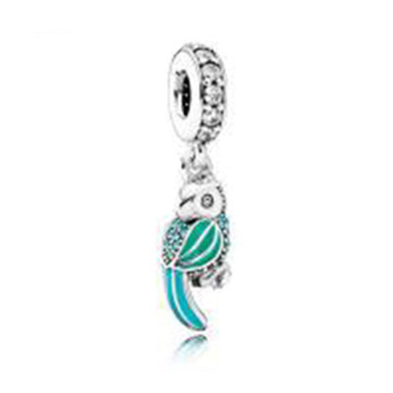 Herz-Charms mit Vogel-Motiv und Emaillierten Blättern