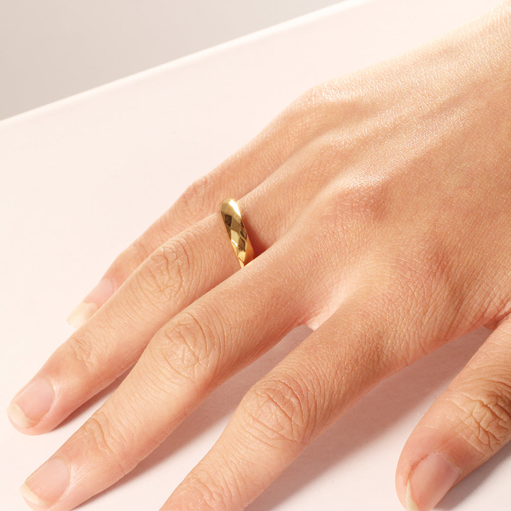 Damen Ring mit einzigartigem strukturierte Oberfläche Shop Nory