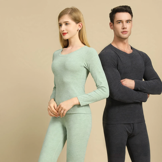 Wärmendes Thermo-Unterwäsche-Set mit Rundhalsausschnitt