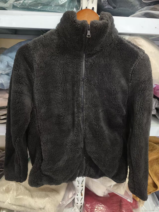 Fleece-Jacke mit Stehkragen und Reißverschluss