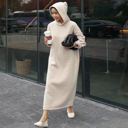 Damen Maxikleid‑Hoodie aus schwerem Sweat mit kastiger Oversize‑Silhouette Shop Nory