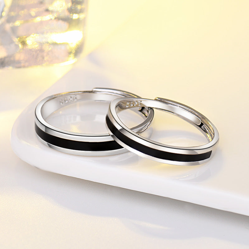 Damen moderner Edelstahlring mit eleganten Schwarzdetails Shop Nory