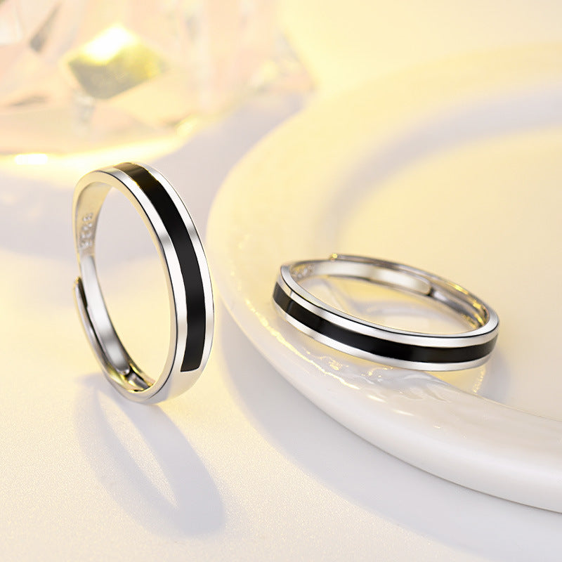 Damen moderner Edelstahlring mit eleganten Schwarzdetails Shop Nory