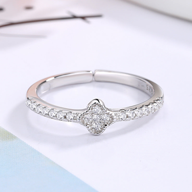 Damen Ring mit funkelndem Zirkonbesatz und elegantem Design Shop Nory