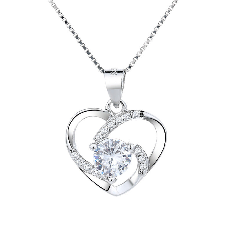 Damen Halskette mit herzförmigem Anhänger und funkelndem Zirkonia Shop Nory