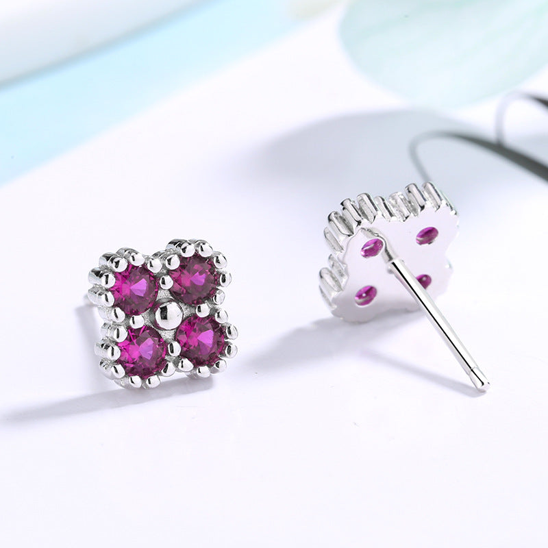 Damen Ohrringe mit mehrlagigem Blumendesign und funkelnden Zirkonia Shop Nory