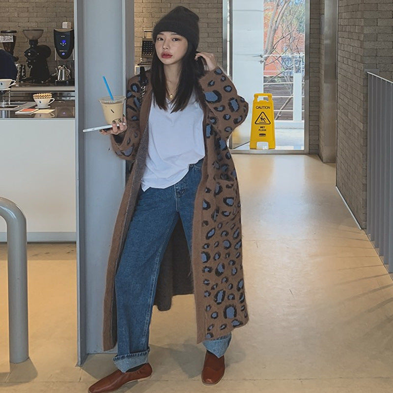 Damen Langer Flauschiger Strickcardigan mit Leo‑Print und offenem Oversize‑Schnitt Shop Nory