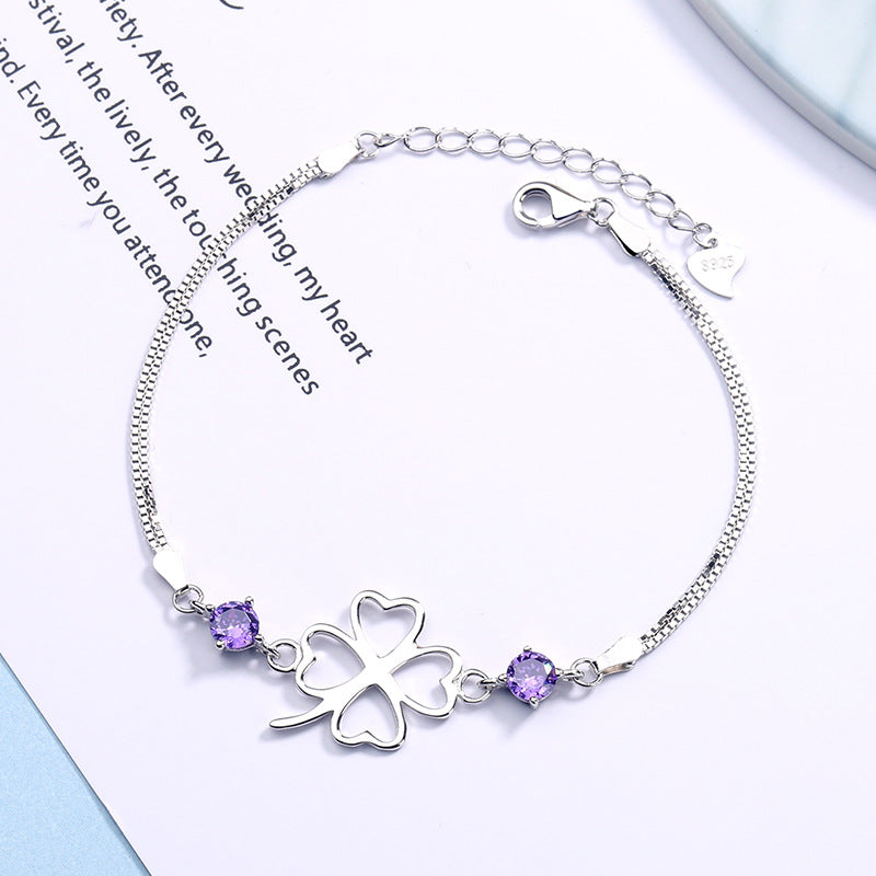Damen Charmantes Armkettchen mit vierblättrigem Kleeblatt und funkelnden Steinchen Shop Nory