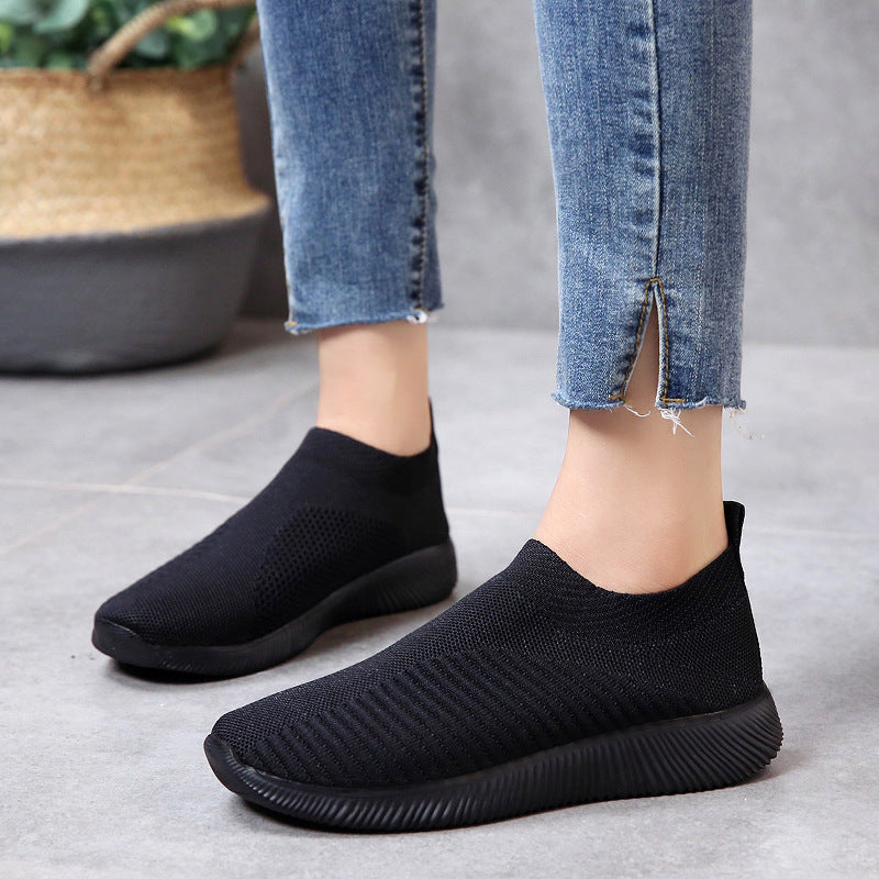 Unisex nan leichte gestrickte Slip-On Sneaker mit elastischem Einstieg und ergonomischer Einlegesohle