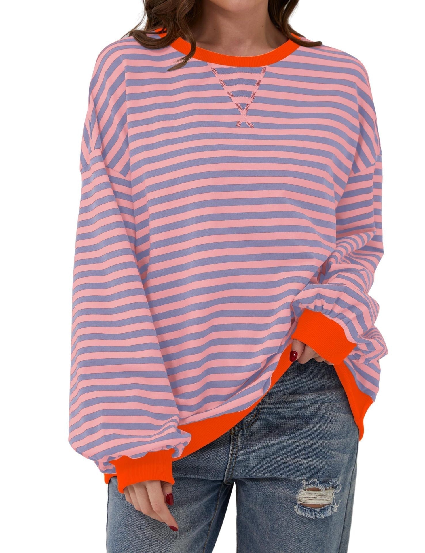 Eleganter, lockerer Damenpullover mit Streifen