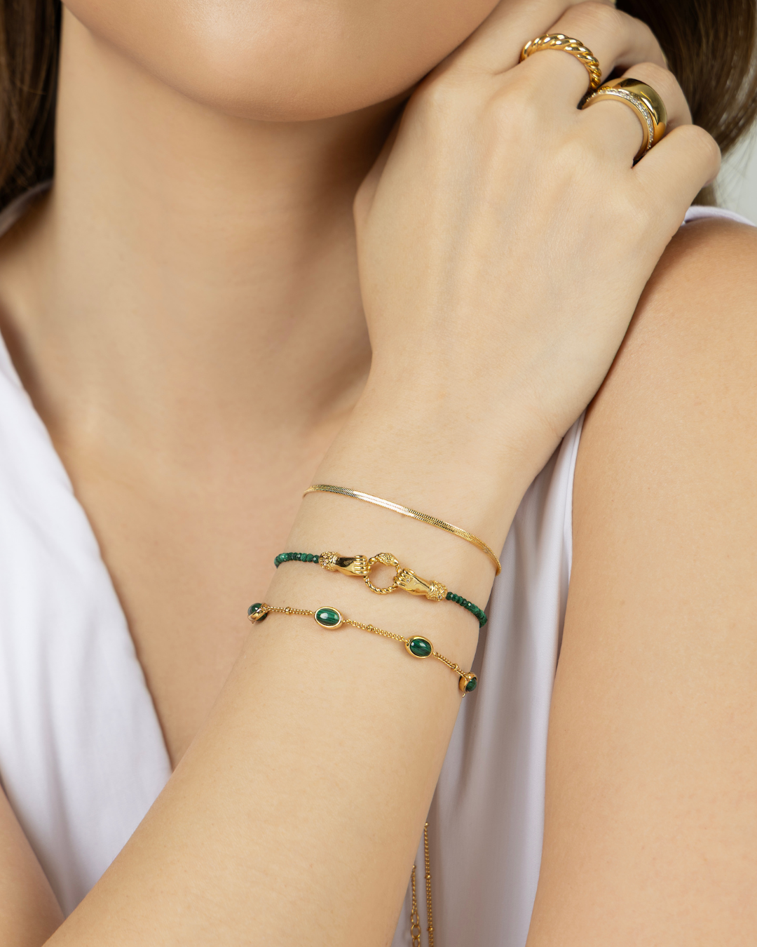 Klassisches Nyssa Minimalistisches Goldkettearmband | Shop Nory