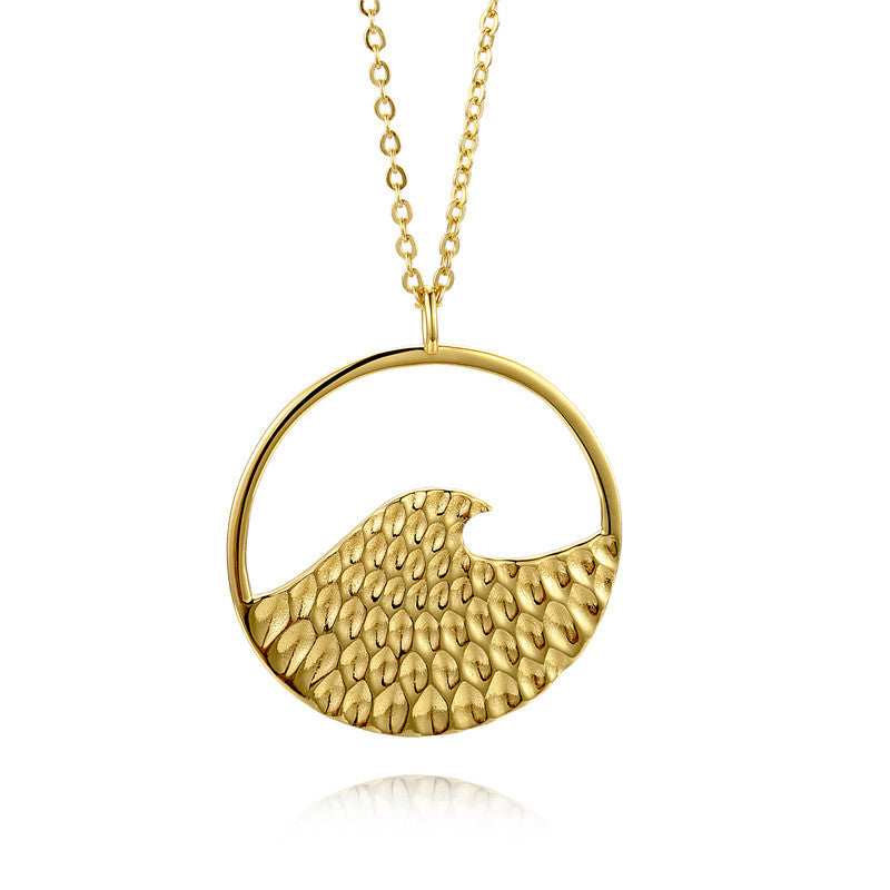 Damen Halskette mit wellenförmigem Anhänger und kunstvollem Design Shop Nory