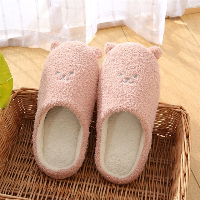 Flauschige Tierpantoffeln