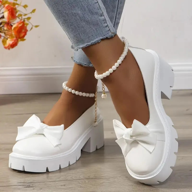Klassische Damenslipper aus Leder, stilvoll & komfortabel