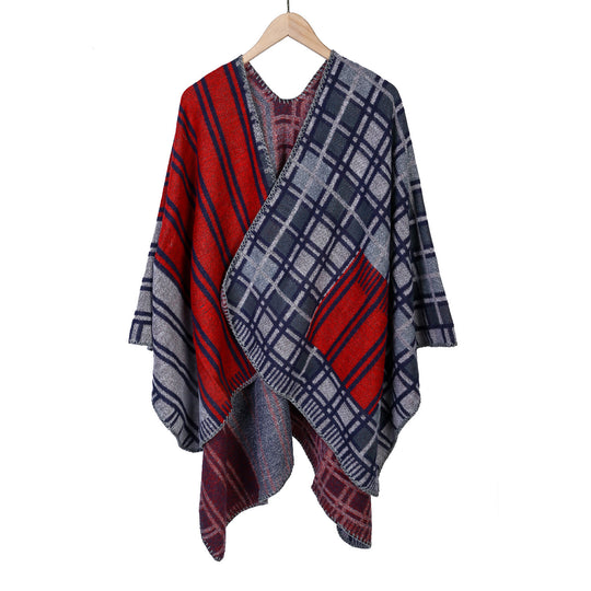 Damen Oversize-Ruana im Patch-Karo-Strick mit offenem Saum Shop Nory