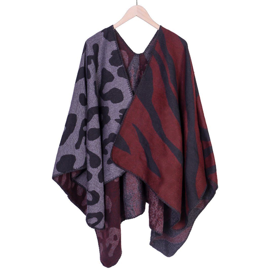 Damen Oversize‑Poncho im Revers‑Stil mit Animal‑Jacquard aus Wollmix Shop Nory