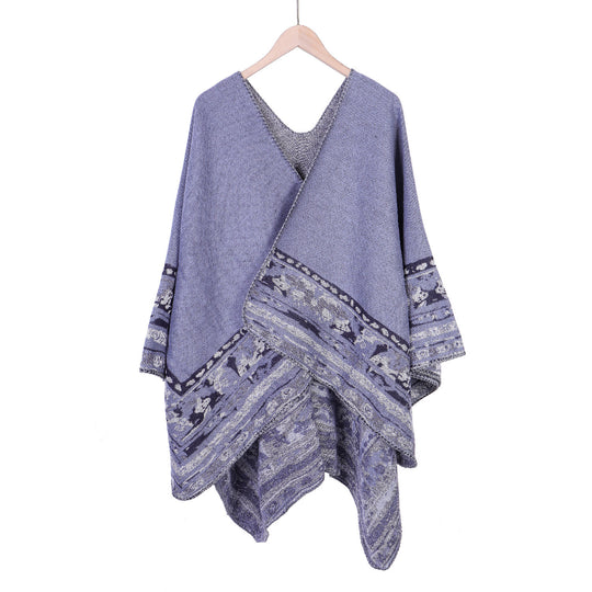 Damen Weichfallende Oversize-Ruana im Umhangstil mit ornamentaler Bordüre Shop Nory