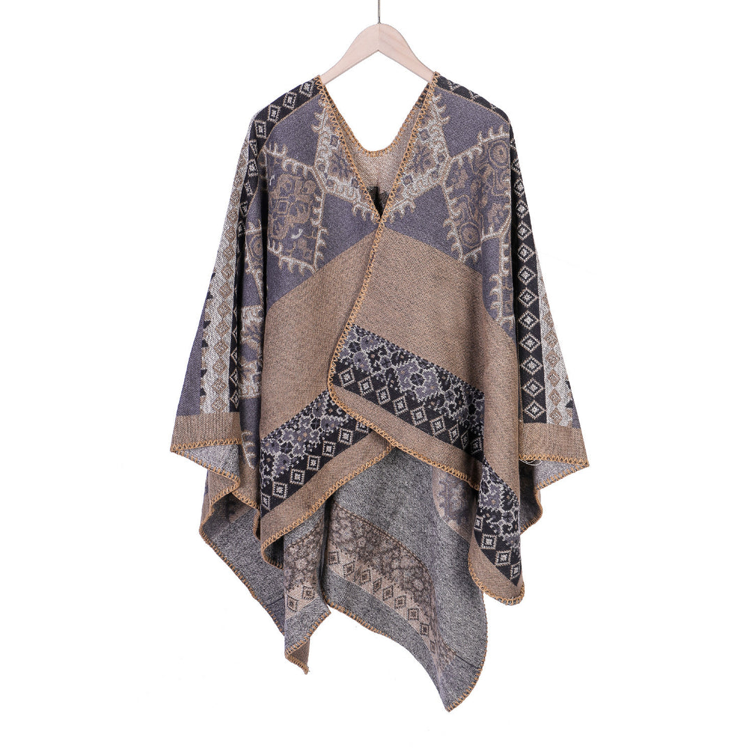 Damen Oversize-Ruana-Poncho aus Jacquardgewebe mit asymmetrischem Zipfelrand und ornamentaler Bordüre Shop Nory
