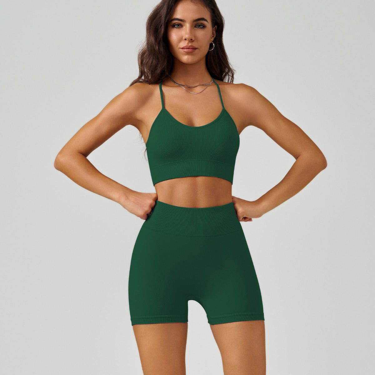 Yoga-Set mit gekreuztem Rücken